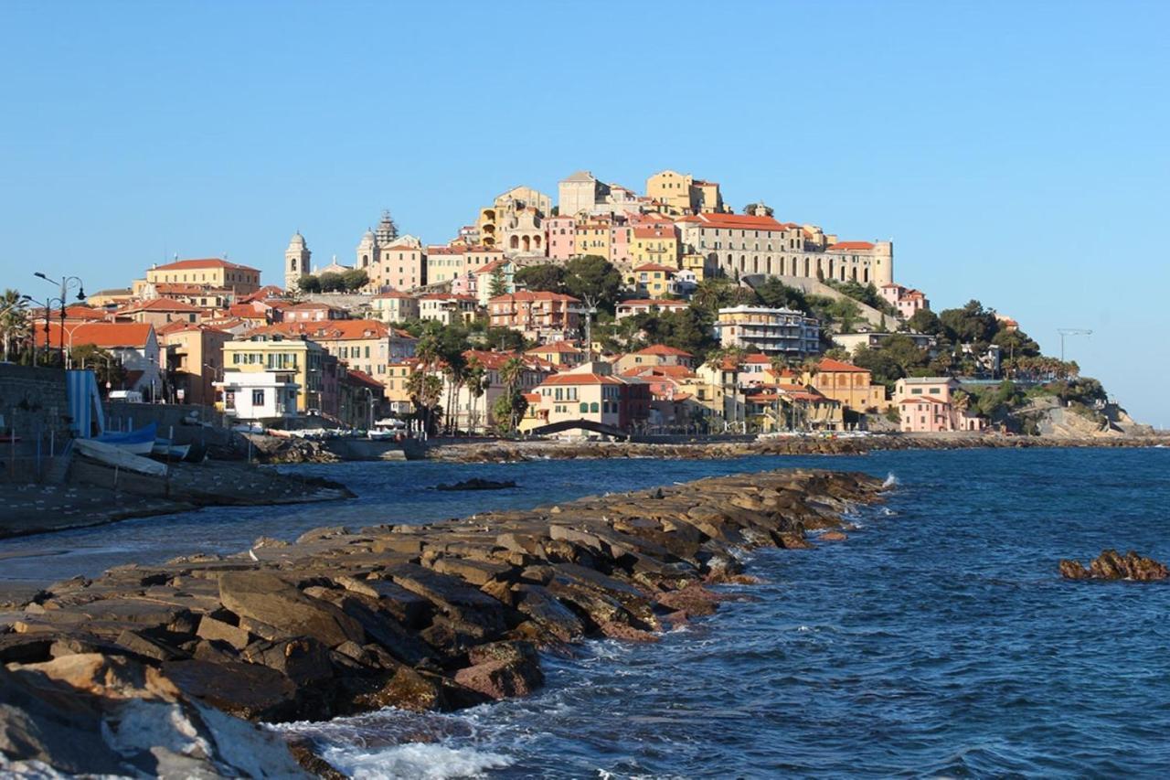 Il Sole Di Poggi 3* Imperia